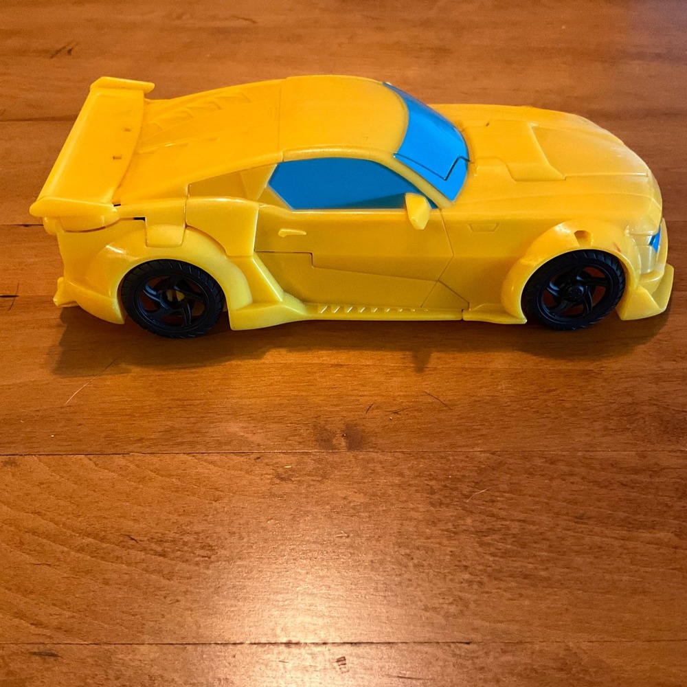 Transformers Bumblebee Rise of the Beast Converting Action Figure Car Toy Yellow